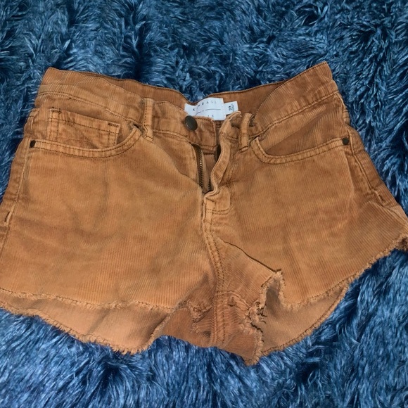 Pacsun Kendall and Kylie Courdaroy High Waist mini shorts - Picture 2 of 3
